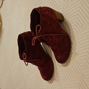 Toms Red suede booties